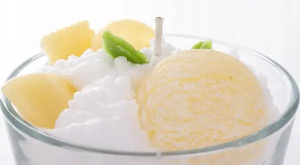 Świeczka jak deser - piękne i aromatyczne ozdoby do wnętrz