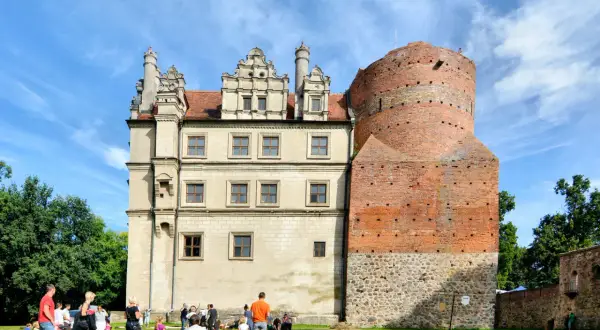 Pezino: Co warto zobaczyć i zwiedzić w miejscowości Pezino?