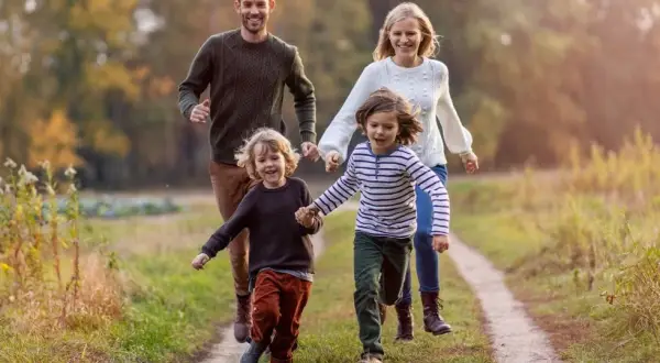Kiedy śmieje się dziecko cytaty, które rozgrzeją twoje serce