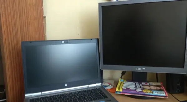 Czy można podłączyć monitor do laptopa? Oto co musisz wiedzieć