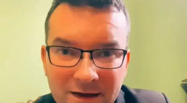 Czy oglądanie filmów od 16 lat to grzech? Poznaj moralne dylematy