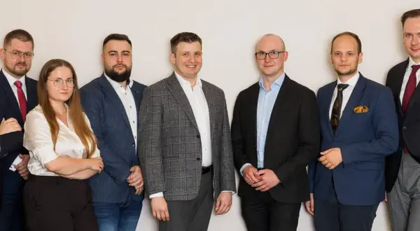Prawnik co to? Zrozumienie roli prawnika w systemie prawnym