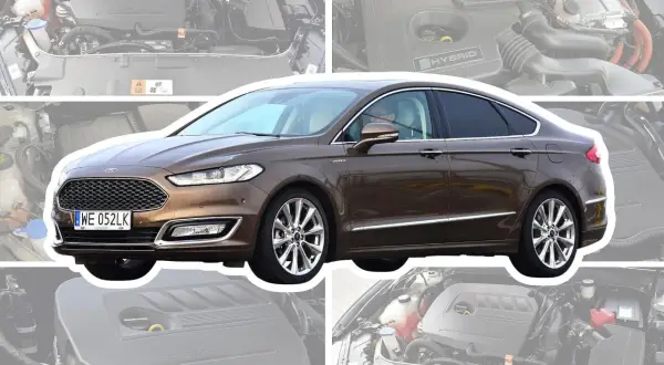 Brązowy Ford Mondeo MK5, hybrydowy sedan, z widokiem na silnik EcoBoost.