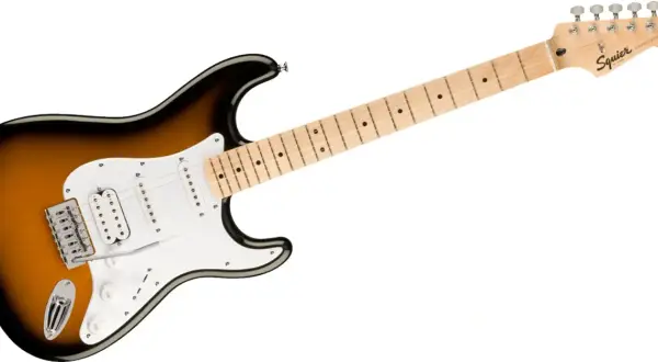 Klasyczna gitara elektryczna Squier Stratocaster w kolorze sunburst. Idealna do nauki gry online.