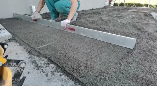 Wylewka betonowa pod taras: Zrób to sam i uniknij kosztownych błędów