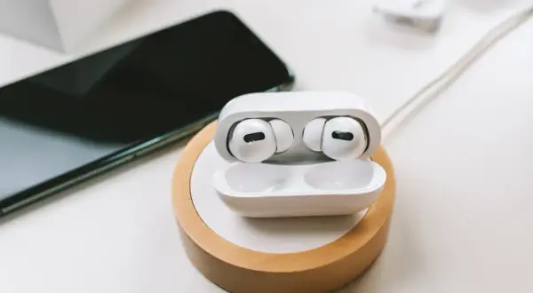 AirPods Pro czy warto? Odkryj ich prawdziwą wartość i alternatywy