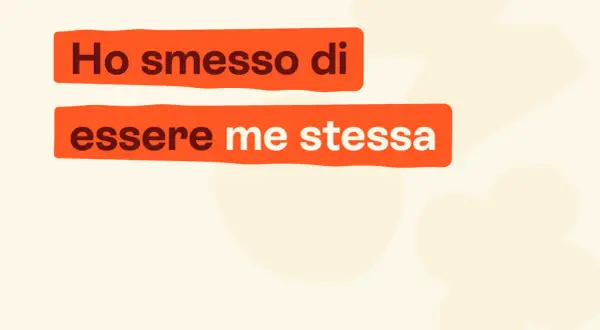 Ho smesso di essere me stessa. Un messaggio che esprime un profondo senso di alienazione e cambiamento interiore.