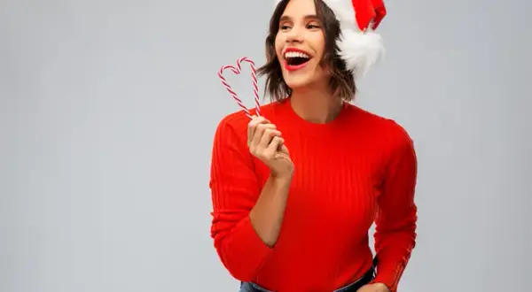 Jak wybrać idealny outfit na wigilię klasową? Proste porady i modne inspiracje