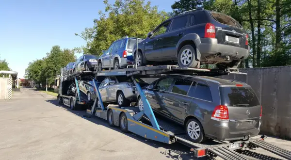 Ile kosztuje laweta na autostradzie w Niemczech? Ceny, które zaskakują