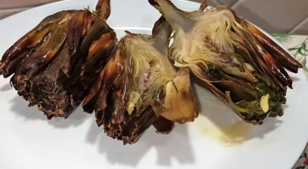 Carciofi: 9 secondi piatti facili e gustosi + trucchi da chef
