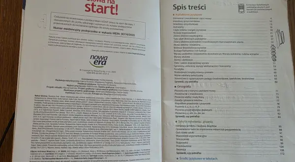 Wydawnictwo ze słownikiem: unikalne książki, które ułatwiają naukę języków
