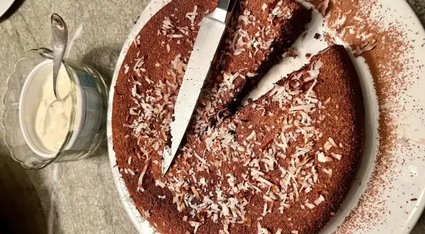 Przepis na ciasto 3 Bit bez pieczenia – prosto i smacznie na każdą okazję