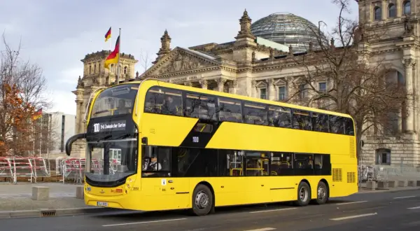 Autobus Berlin-Warszawa: Gdzie odjeżdża po Polskim Busie?