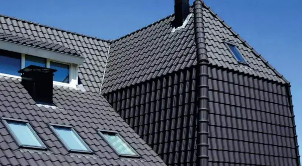 Dach mansardowy – zalety, zastosowanie i nowoczesne projekty