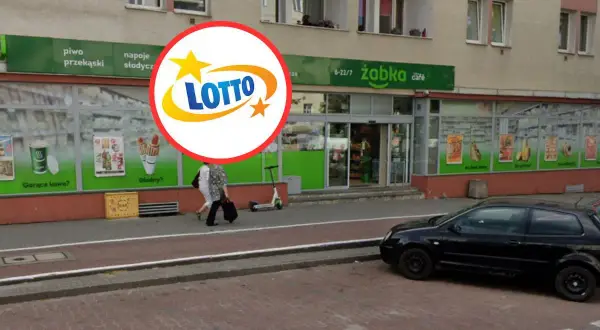 Logo Lotto nad wejściem do Żabki. Zastanawiasz się, dlaczego po zdrapaniu głównej nagrody reszta nakładu nadal jest w sprzedaży?