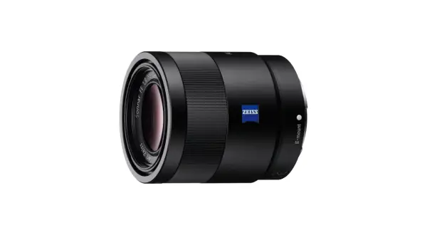 Black Carl Zeiss Sonnar FE 1.8/55 lens with E-mount, ready to capture stunning images.