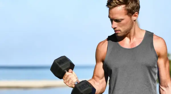 Ile ćwiczeń na biceps potrzebujesz, aby osiągnąć szybkie rezultaty?