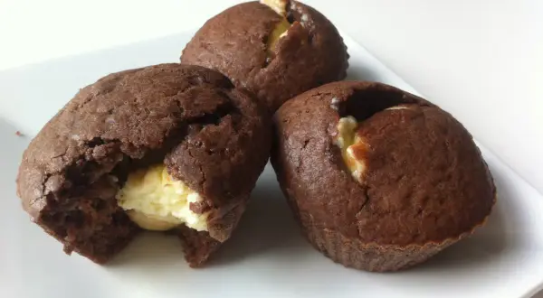Jak perfekcyjnie nadziać muffinki – proste techniki i najlepsze nadzienia
