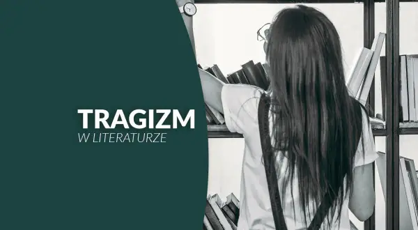 Dziewczyna szuka książek o tragizmie w literaturze. Na półkach biblioteki widać wiele tomów.