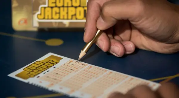 Ile płacą w Eurojackpot? Zaskakujące kwoty i podział nagród