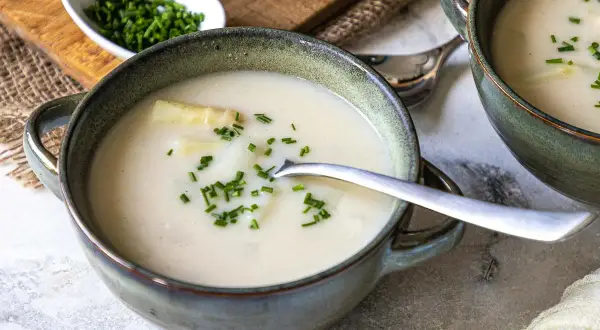 Spargelcremesuppe Rezept: Cremig & Einfach So gelingt sie perfekt
