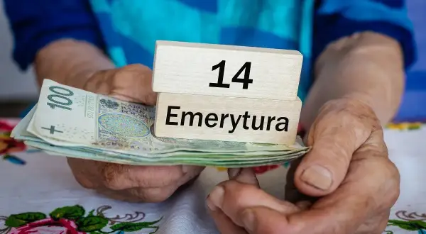 Kiedy wypłacana jest 14 emerytura? Sprawdź ważne terminy i zasady
