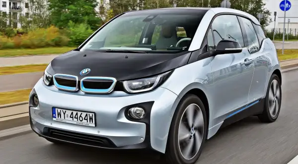 Bmw i3 cena - poznaj ceny nowych i używanych modeli oraz ich cechy