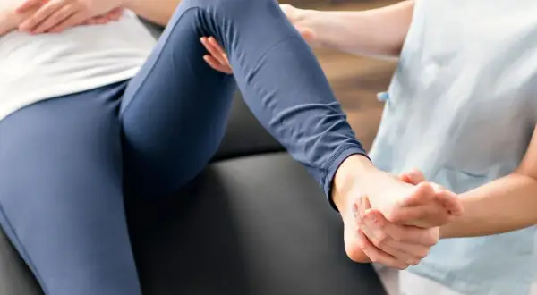 Jakie ćwiczenia po udarze? 8 kluczowych rodzajów rehabilitacji