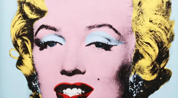 Pop art Warhol: jak jego sztuka zmieniła kulturę masową
