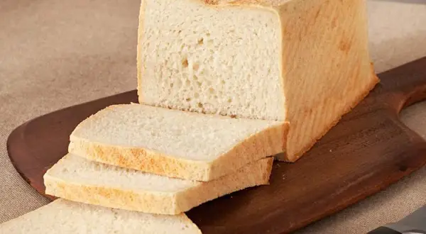 Pyszny chleb tostowy bezglutenowy przepis na zdrowe pieczenie
