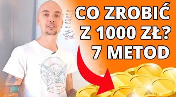 Jak zainwestować pieniądze? Mężczyzna z tatuażami na ręce wyjaśnia 7 metod na pomnożenie 1000 zł.