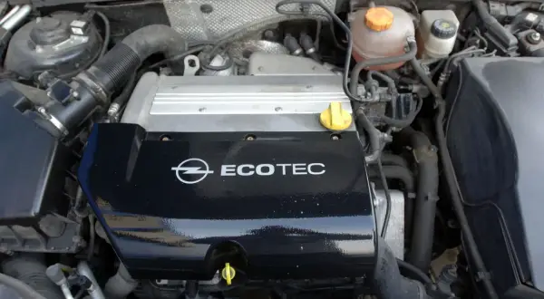 Silnik Ecotec z Opla Vectry C GTS.