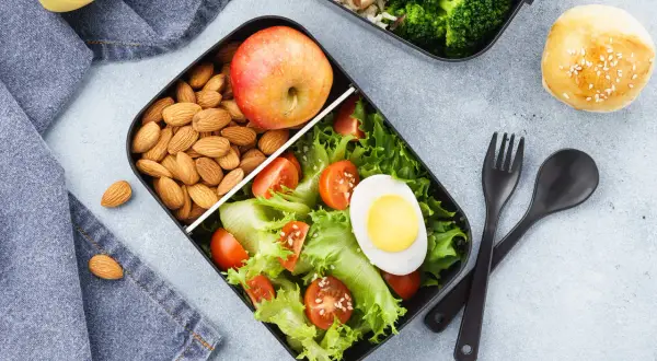 Obiady do pracy: Szybkie, zdrowe i tanie przepisy na lunchbox