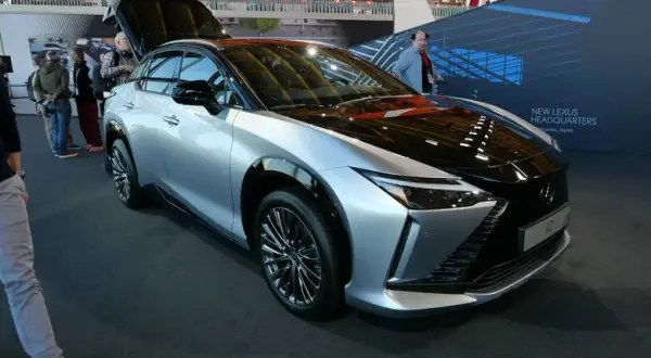 Lexus i Toyota - Fakty o relacji luksusowej marki z gigantem