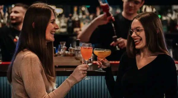 Drink Hala Złotów - aktualne godziny otwarcia i oferta sklepu alkoholowego