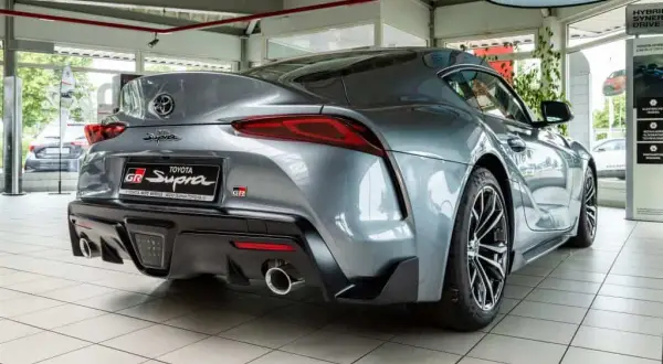 Ile kosztuje Toyota Supra? Ceny, modele i co wpływa na wartość