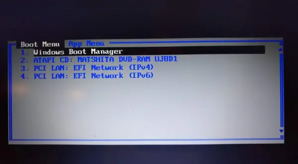 Der PC startet immer ins BIOS. Das Boot-Menü zeigt "Windows Boot Manager" als erste Option, gefolgt von CD-ROM und Netzwerkoptionen.