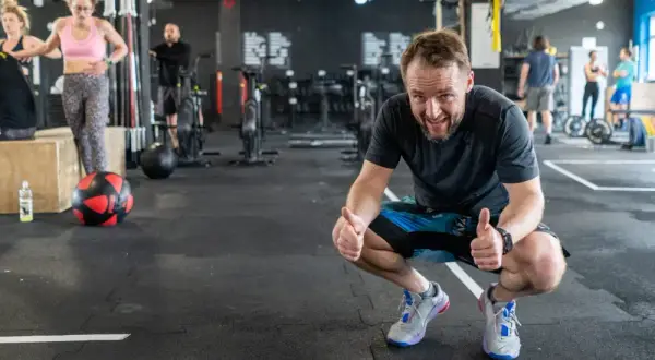 Gdzie znaleźć najlepsze kluby CrossFit w Warszawie z kontaktami?