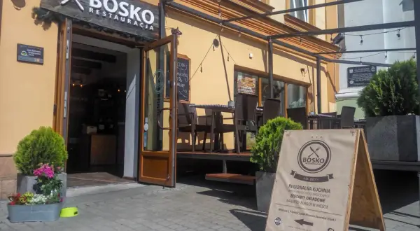 Gdzie zjeść w Przemyślu? Przewodnik po najlepszych smakach!