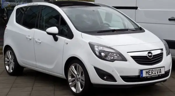 Pojemność baku Opel Meriva 1.4: Ile litrów? Zasięg i rezerwa