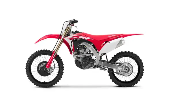 Honda CRF 250 ile koni - moc silnika i porównanie modeli