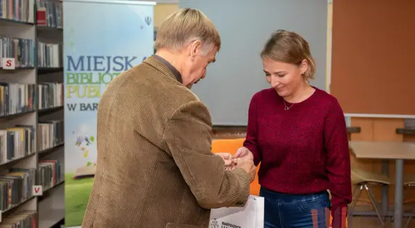 Przystanki RIK Bartoszyce: Wizualny przewodnik. Nie pomyl się!