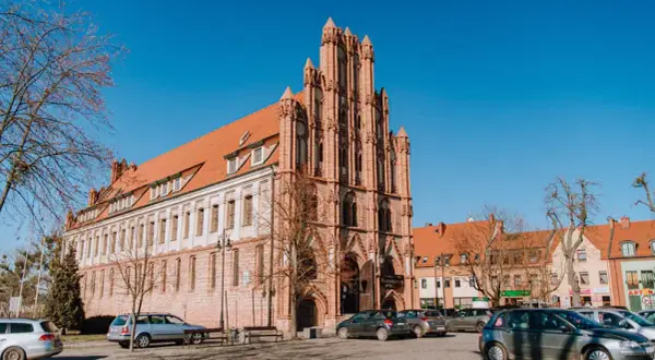 Najciekawsze atrakcje w Chojnie, które musisz zobaczyć podczas wizyty