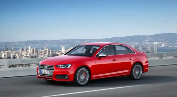 Audi S4: Sportowa wersja A4 z mocnym silnikiem i napędem quattro