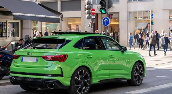 Audi RS Q3: Cena i szczegóły modelu, który zachwyca