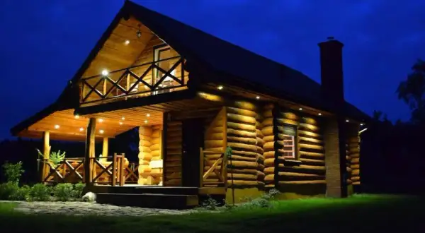 Dom nad łowiskiem - idealne miejsce na relaksujące wakacje w naturze