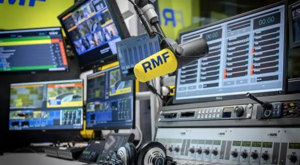 Ile zarabia się w radiu RMF FM? Zaskakujące wyniki i fakty