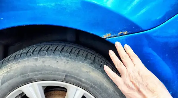 Ogniska korozji w Fordzie Puma? Gdzie ich szukać? Zacznij skutecznie zwalczać rdzę w swoim Fordzie!