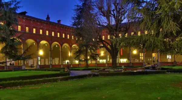 Katolicki uniwersytet najświętszego serca w Mediolanie – historia i oferta edukacyjna