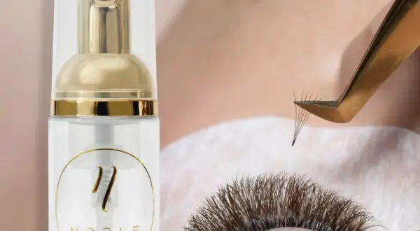 Sekret pracy profesjonalistek: co wyróżnia produkty Noble Lashes?